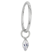 Anillo de titanio segmentado con colgante de circonita cúbica