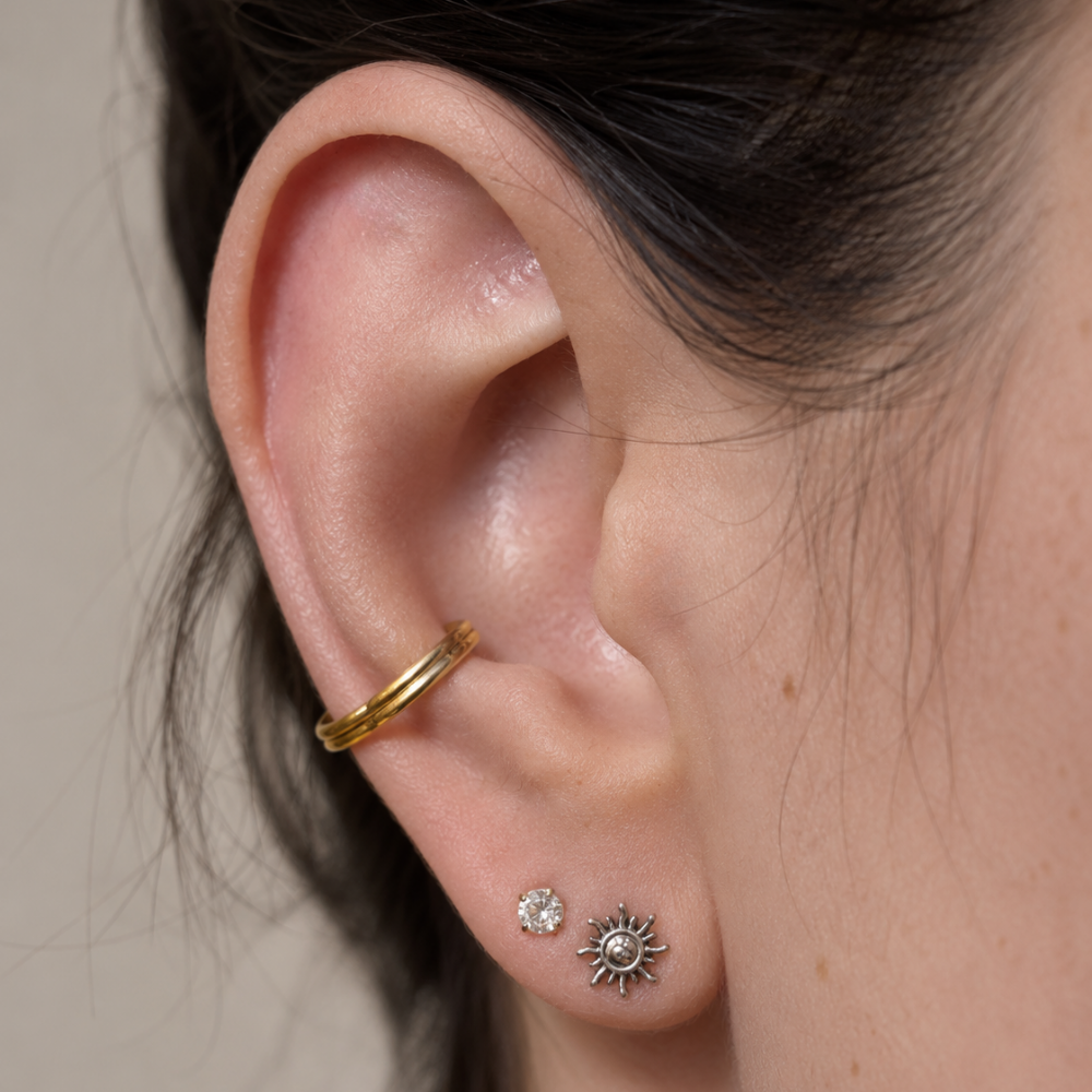 tytanowy labret slonce modelka